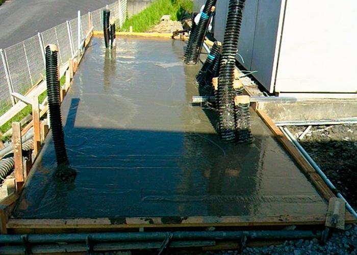 キュービクル移設工事中