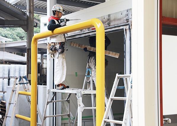 新搬入口施行中